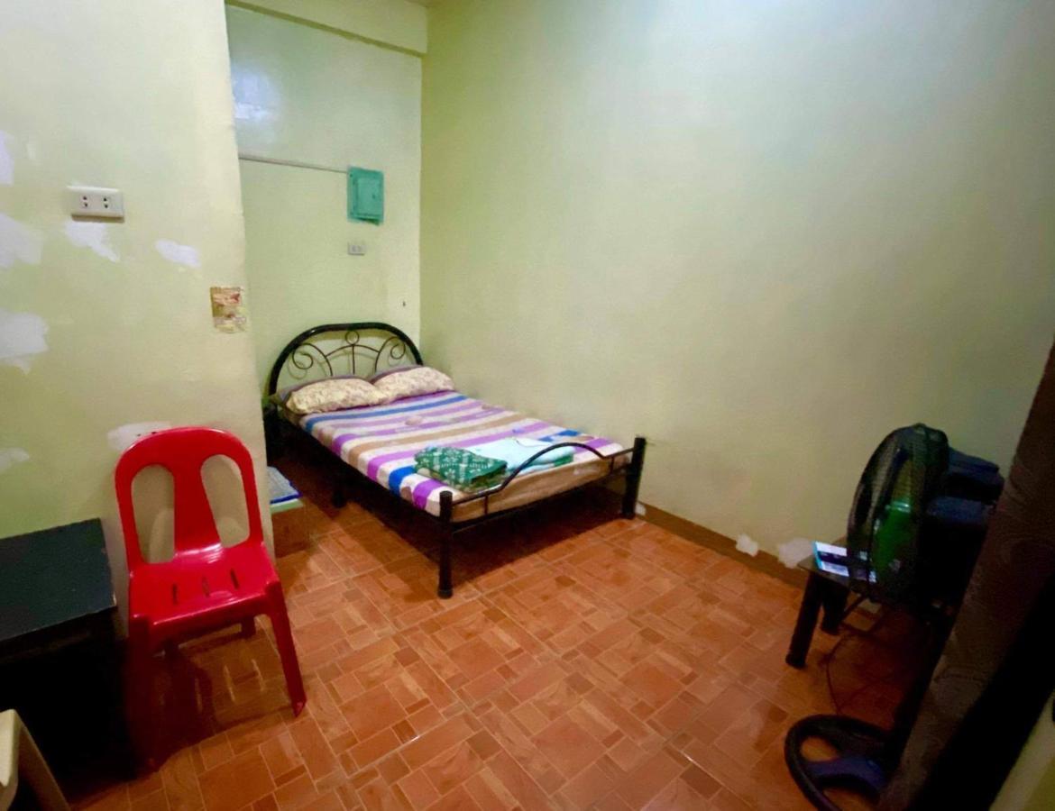 Belen Favila Transient Rooms Near Airport Terminal 3 Manila Dış mekan fotoğraf